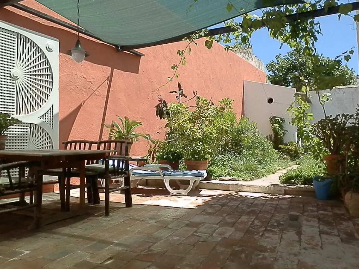 Tavira Townhome With Private Garden